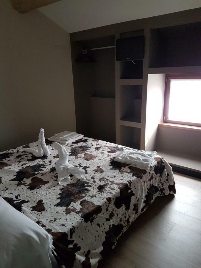 La Casa Del Lago Bed & Breakfast ซีร์มิโอเน ภายนอก รูปภาพ