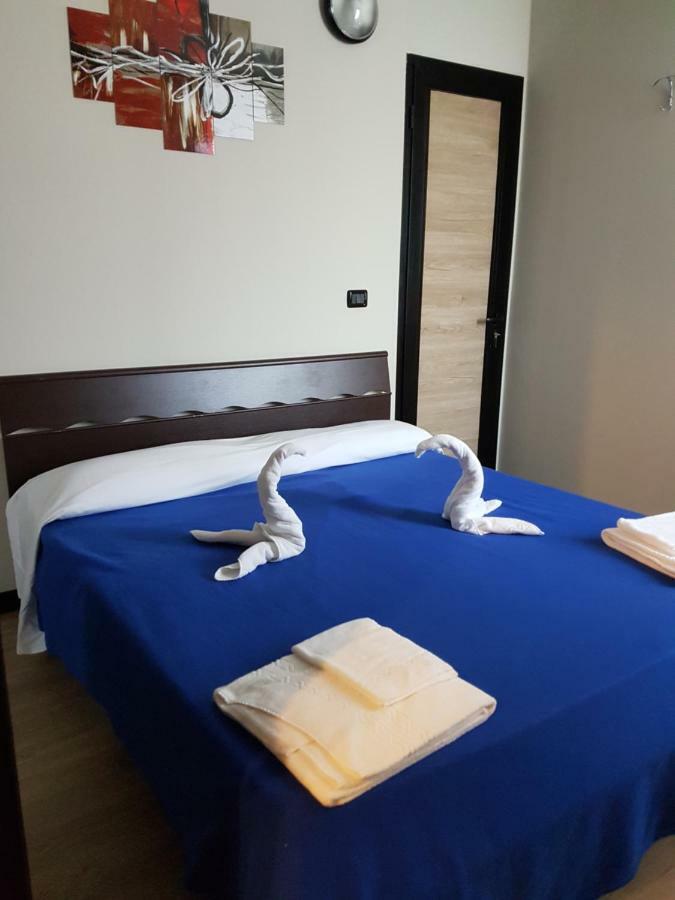 La Casa Del Lago Bed & Breakfast ซีร์มิโอเน ภายนอก รูปภาพ